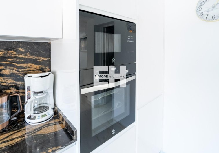 Segunda mano - town house - Torrevieja - Punta Prima