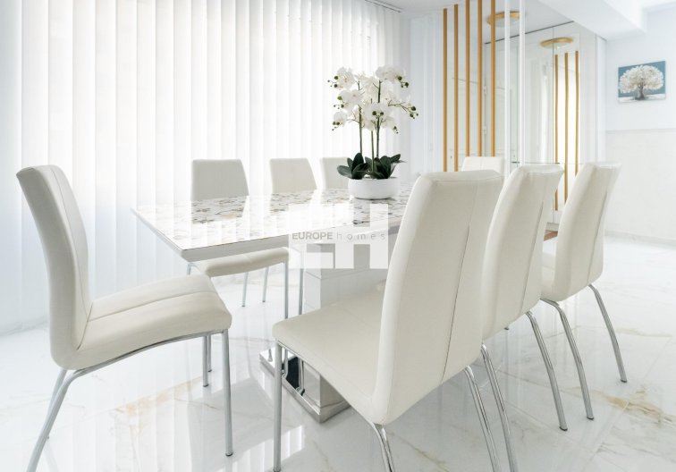 Segunda mano - town house - Torrevieja - Punta Prima
