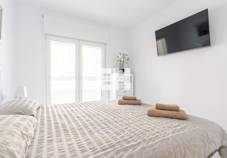 Segunda mano - town house - Torrevieja - Punta Prima