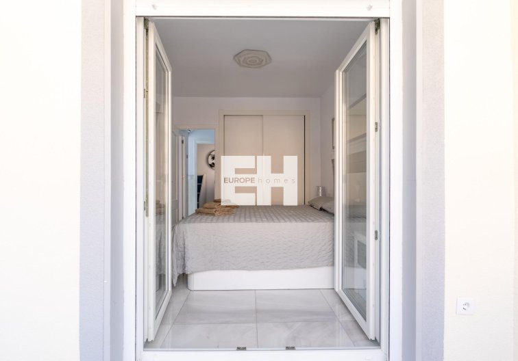 Segunda mano - town house - Torrevieja - Punta Prima