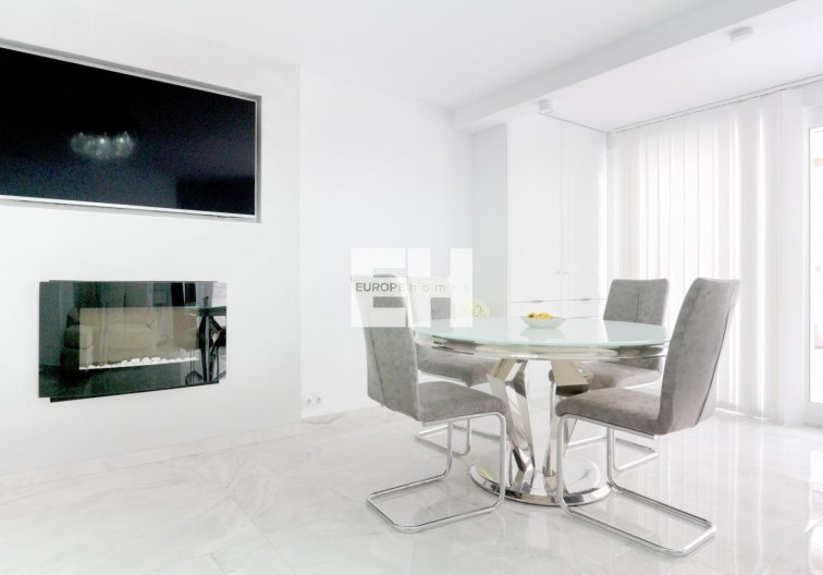 Segunda mano - town house - Torrevieja - Punta Prima