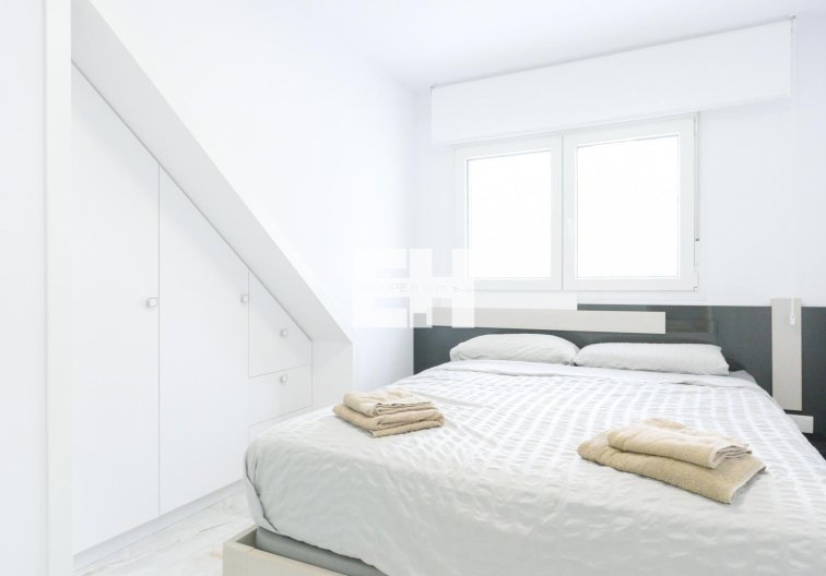 Segunda mano - town house - Torrevieja - Punta Prima