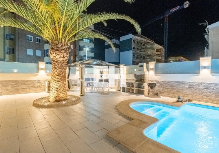 Segunda mano - town house - Torrevieja - Punta Prima