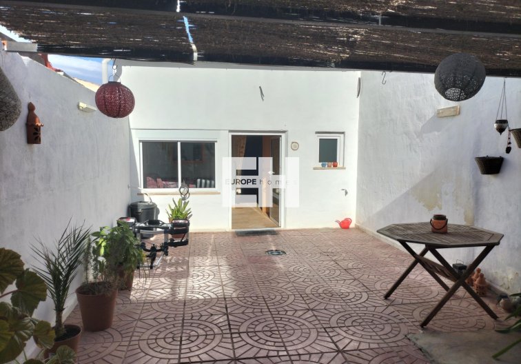 Segunda mano - town house - Formentera del Segura - Centro