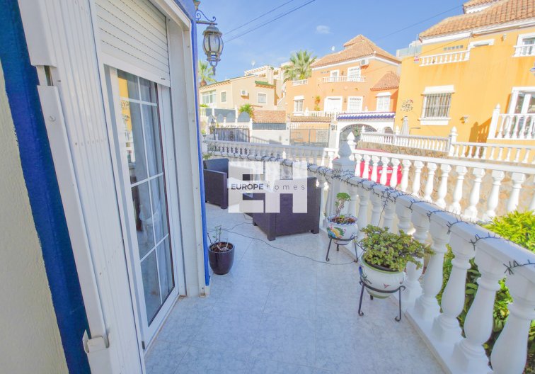 Segunda mano - villa - Villamartin - Costa Blanca