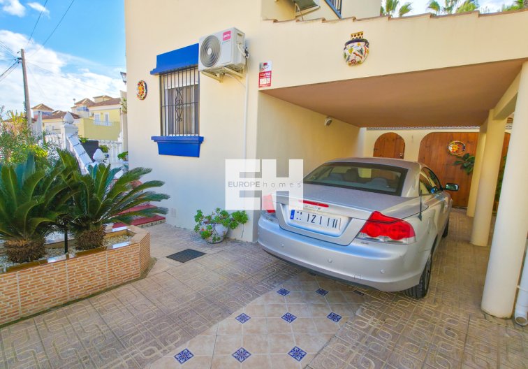 Segunda mano - villa - Villamartin - Costa Blanca