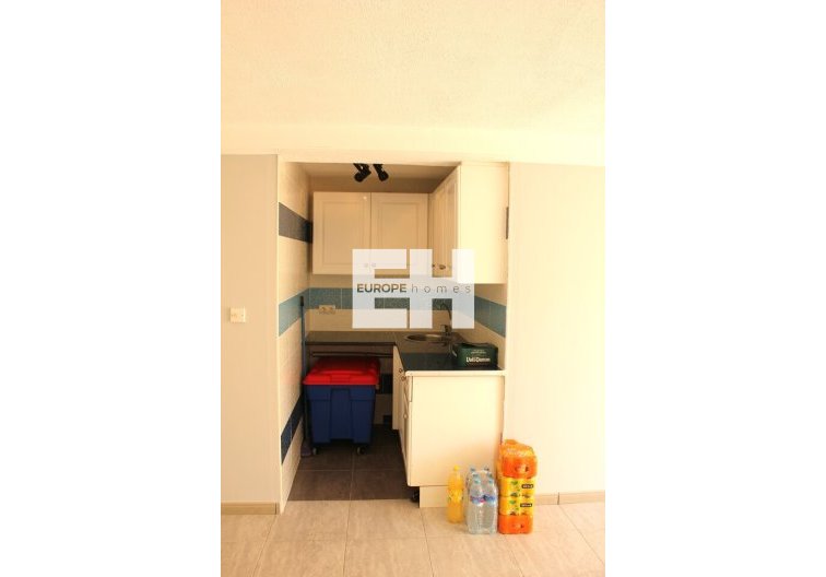Segunda mano - villa - La Zenia - Costa Blanca