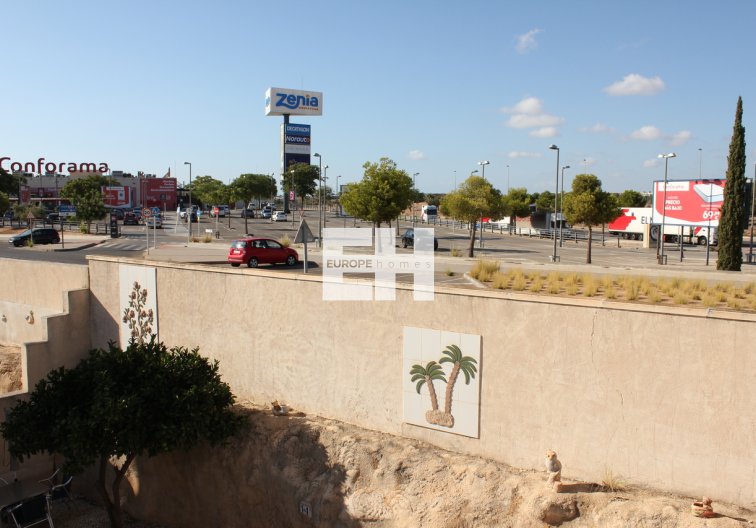 Segunda mano - villa - La Zenia - Costa Blanca
