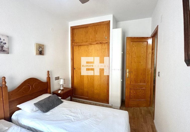 Segunda mano - Apartamento  - Torrevieja - Acequion