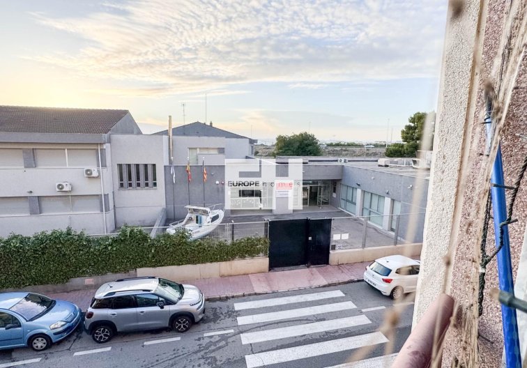 Segunda mano - Apartamento  - Torrevieja - Parque De Las Naciones