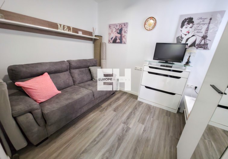 Segunda mano - Apartamento  - Vistabella Golf Entre Naranjos - Inland