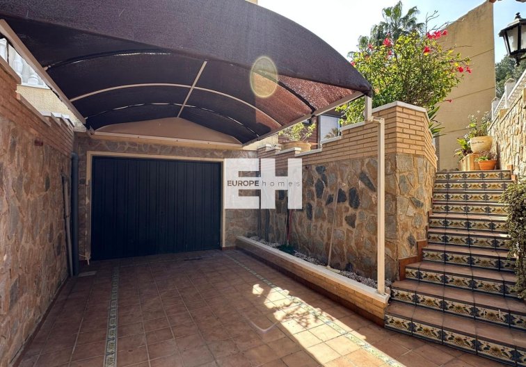 Segunda mano - villa - Torrevieja - Los Balcones - Los Altos Del Edén