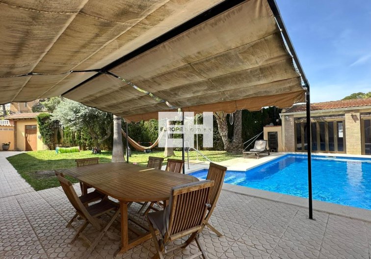 Segunda mano - villa - Torrevieja - Los Balcones - Los Altos Del Edén