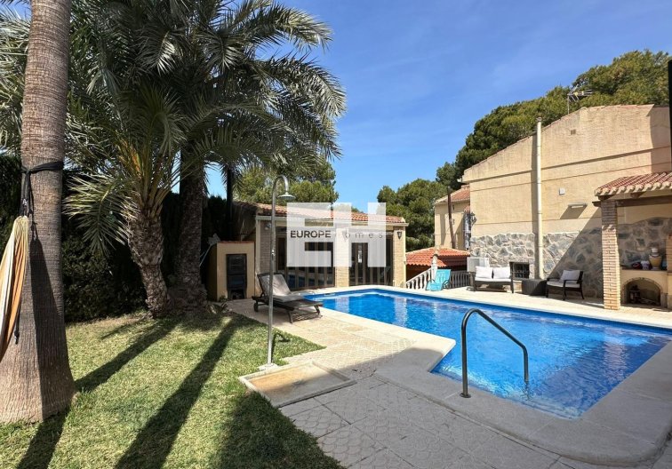 Segunda mano - villa - Torrevieja - Los Balcones - Los Altos Del Edén