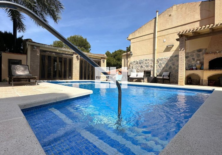 Segunda mano - villa - Torrevieja - Los Balcones - Los Altos Del Edén