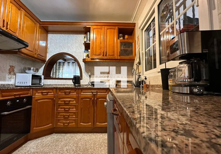 Segunda mano - villa - Torrevieja - Los Balcones - Los Altos Del Edén