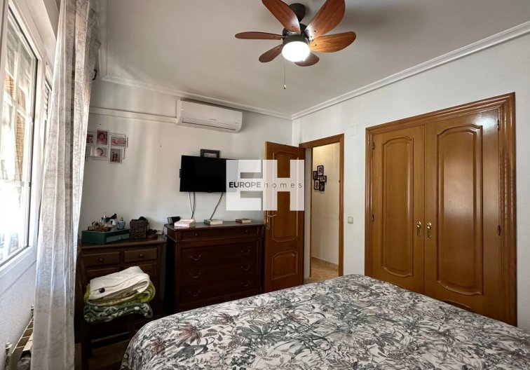Segunda mano - villa - Torrevieja - Los Balcones - Los Altos Del Edén