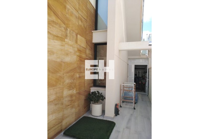 Segunda mano - villa - Orihuela Costa - Costa Blanca