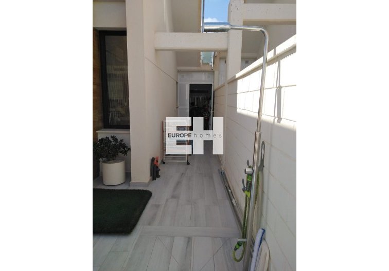 Segunda mano - villa - Orihuela Costa - Costa Blanca