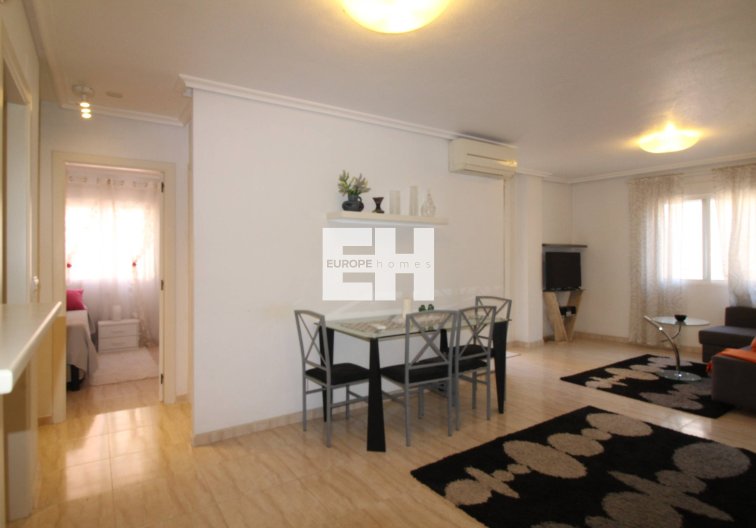 Segunda mano - Apartamento  - Torrevieja - Centro