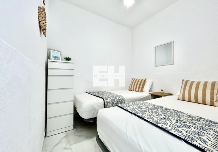 Segunda mano - Apartamento  - La Zenia - Costa Blanca