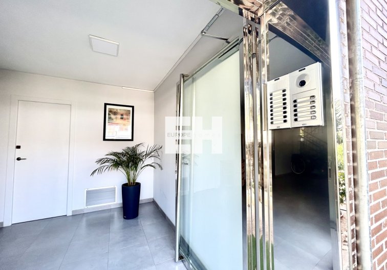 Segunda mano - Apartamento  - La Zenia - Costa Blanca