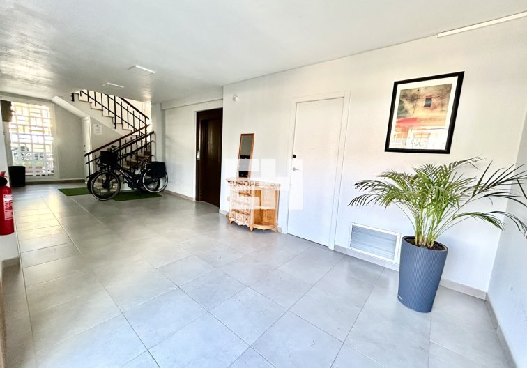 Segunda mano - Apartamento  - La Zenia - Costa Blanca