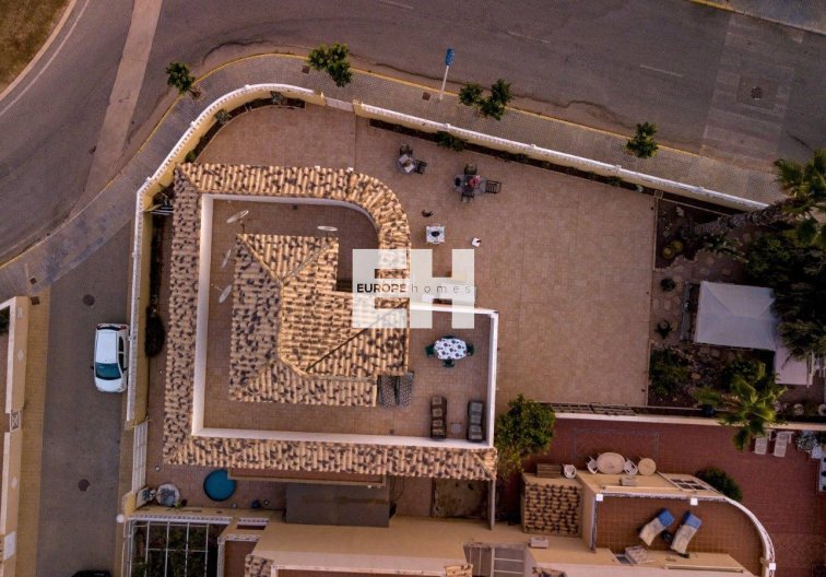 Segunda mano - villa - Torrevieja - La Siesta - El Salado - Torreta