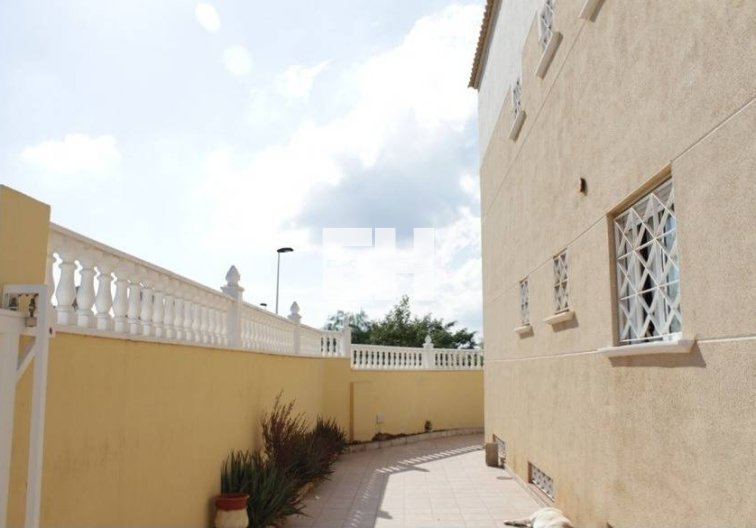 Segunda mano - villa - Torrevieja - La Siesta - El Salado - Torreta