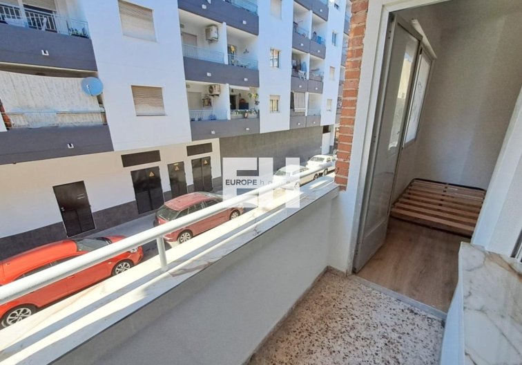 Segunda mano - Apartamento  - Torrevieja - Centro