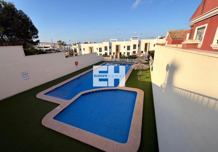 Segunda mano - Semi Detached - Orihuela Costa - Villamartín