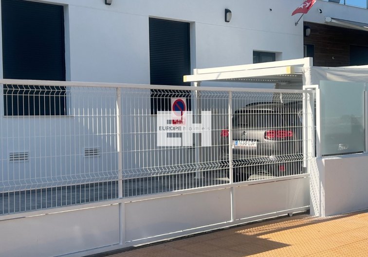 Segunda mano - villa - Los Montesinos - Costa Blanca