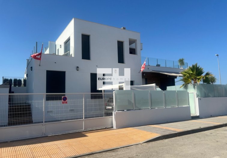 Segunda mano - villa - Los Montesinos - Costa Blanca