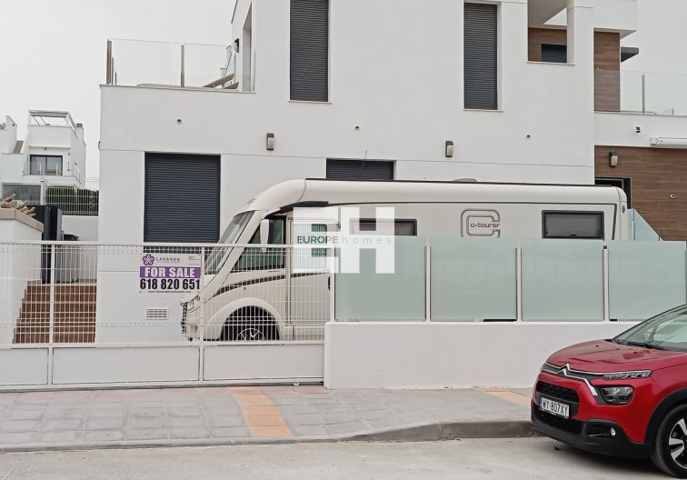 Segunda mano - villa - Los Montesinos - Costa Blanca