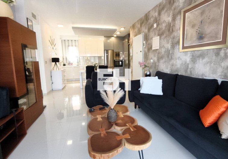 Segunda mano - Apartamento  - Pilar de la Horadada - La Torre De La Horadada