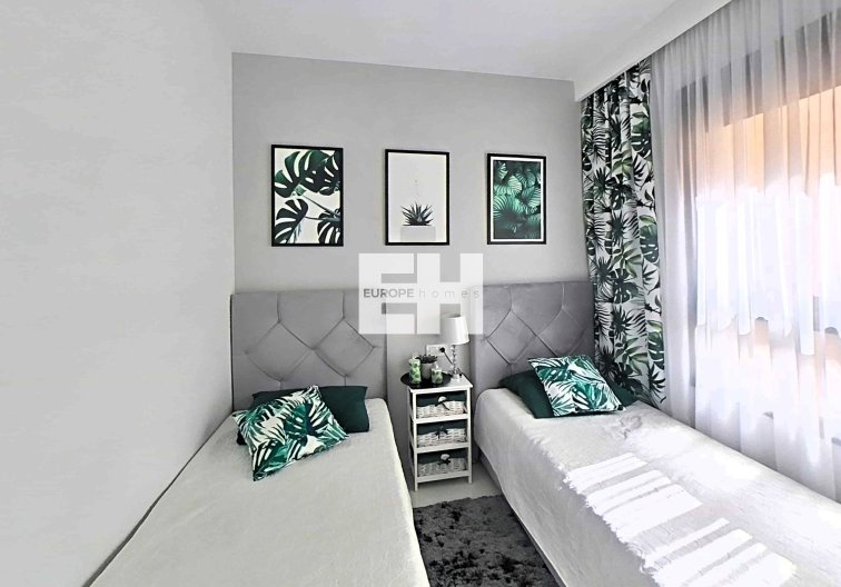 Segunda mano - Apartamento  - Pilar de la Horadada - La Torre De La Horadada