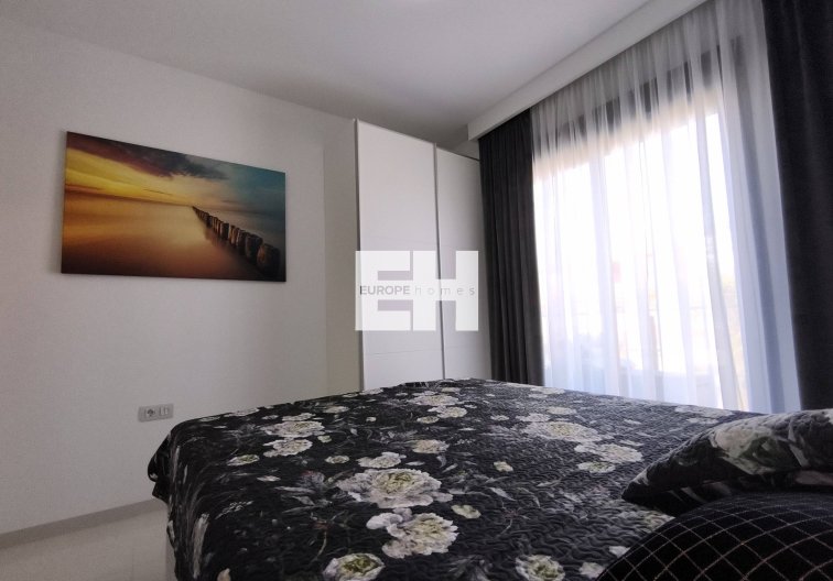 Segunda mano - Apartamento  - Pilar de la Horadada - La Torre De La Horadada