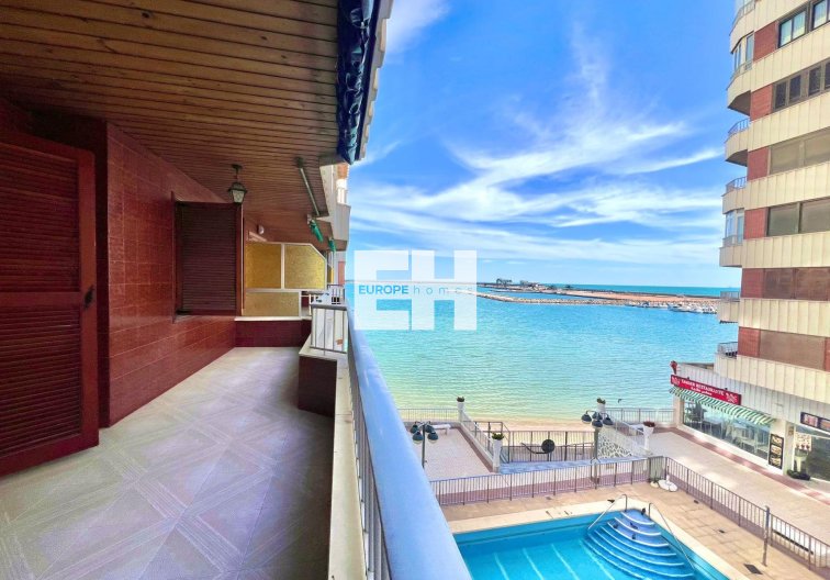 Segunda mano - Apartamento  - Torrevieja - Acequion