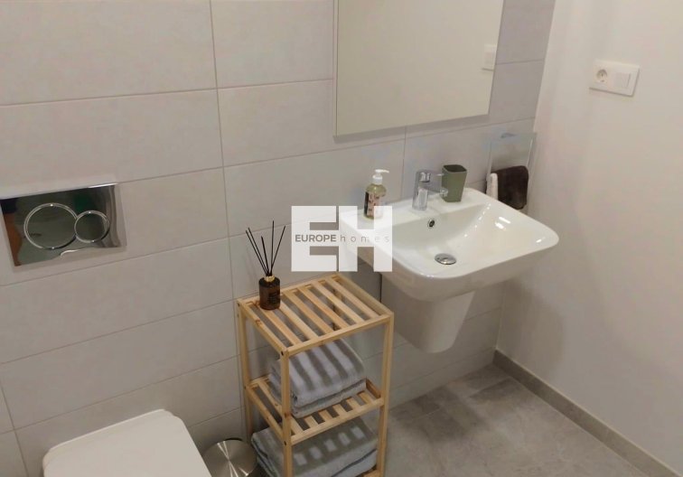 Segunda mano - Apartamento  - Orihuela - Inland