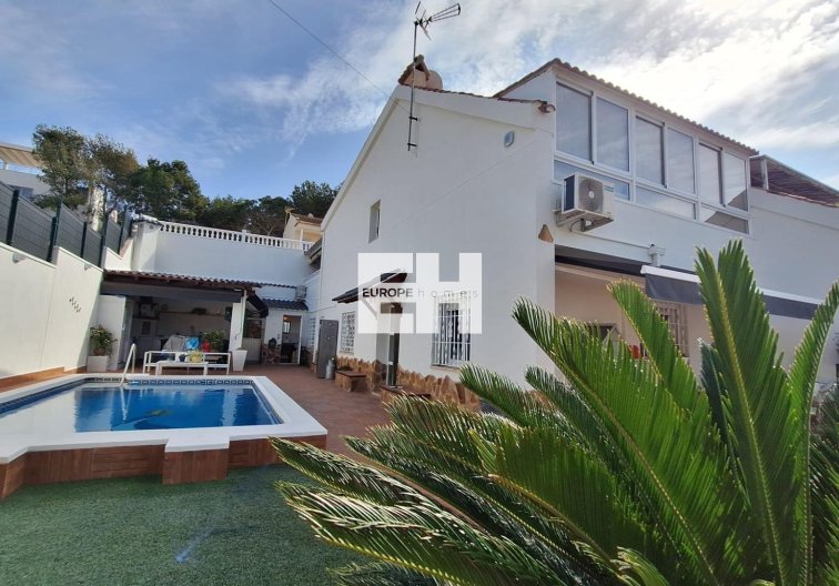 Segunda mano - villa - Torrevieja - Los Balcones - Los Altos Del Edén