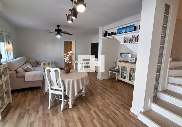 Segunda mano - villa - Torrevieja - Los Balcones - Los Altos Del Edén
