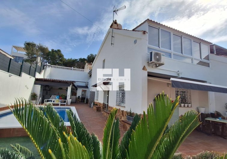 Segunda mano - villa - Torrevieja - Los Balcones - Los Altos Del Edén