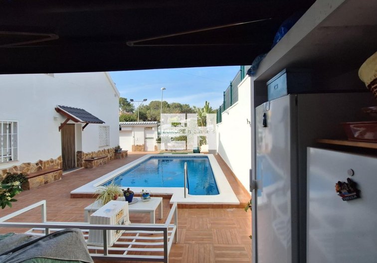 Segunda mano - villa - Torrevieja - Los Balcones - Los Altos Del Edén
