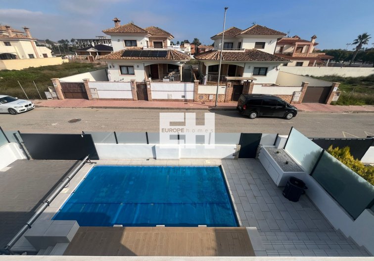 Resale - villa - Los Alcázares - Costa Calida