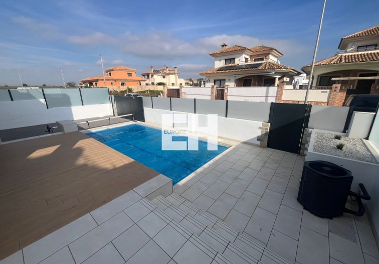 Resale - villa - Los Alcázares - Costa Calida