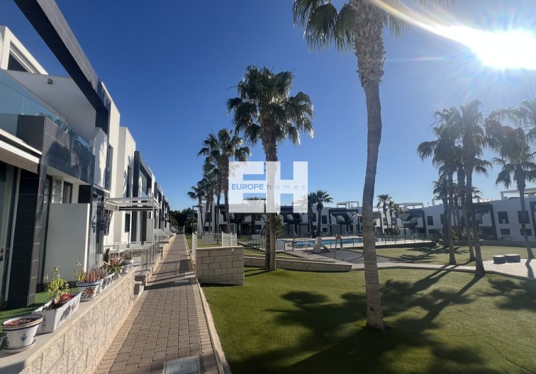 Segunda mano - Apartamento  - La Zenia - Costa Blanca