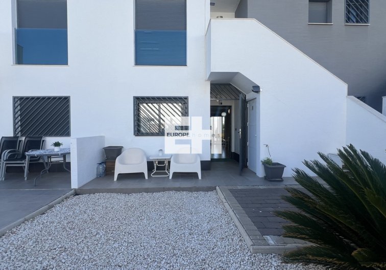 Segunda mano - Apartamento  - La Zenia - Costa Blanca