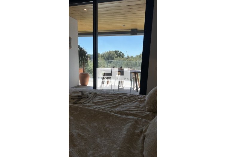 Segunda mano - Apartamento  - Las Colinas Golf - Costa Blanca