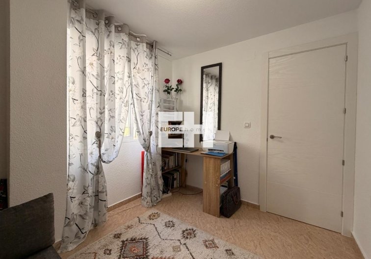 Segunda mano - Apartamento  - Torrevieja - Nueva Torrevieja