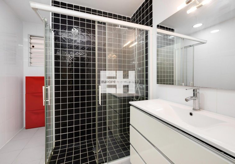 Segunda mano - Apartamento  - Torrevieja - Acequion